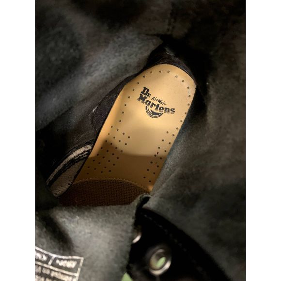 Dr. Martens 1460 Women's Black Smooth Leather Lace Up Boots Size US 9/ EU 41 - Picture 9 of 11